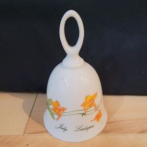The Tuscony Collection White and Orange Floral Bell